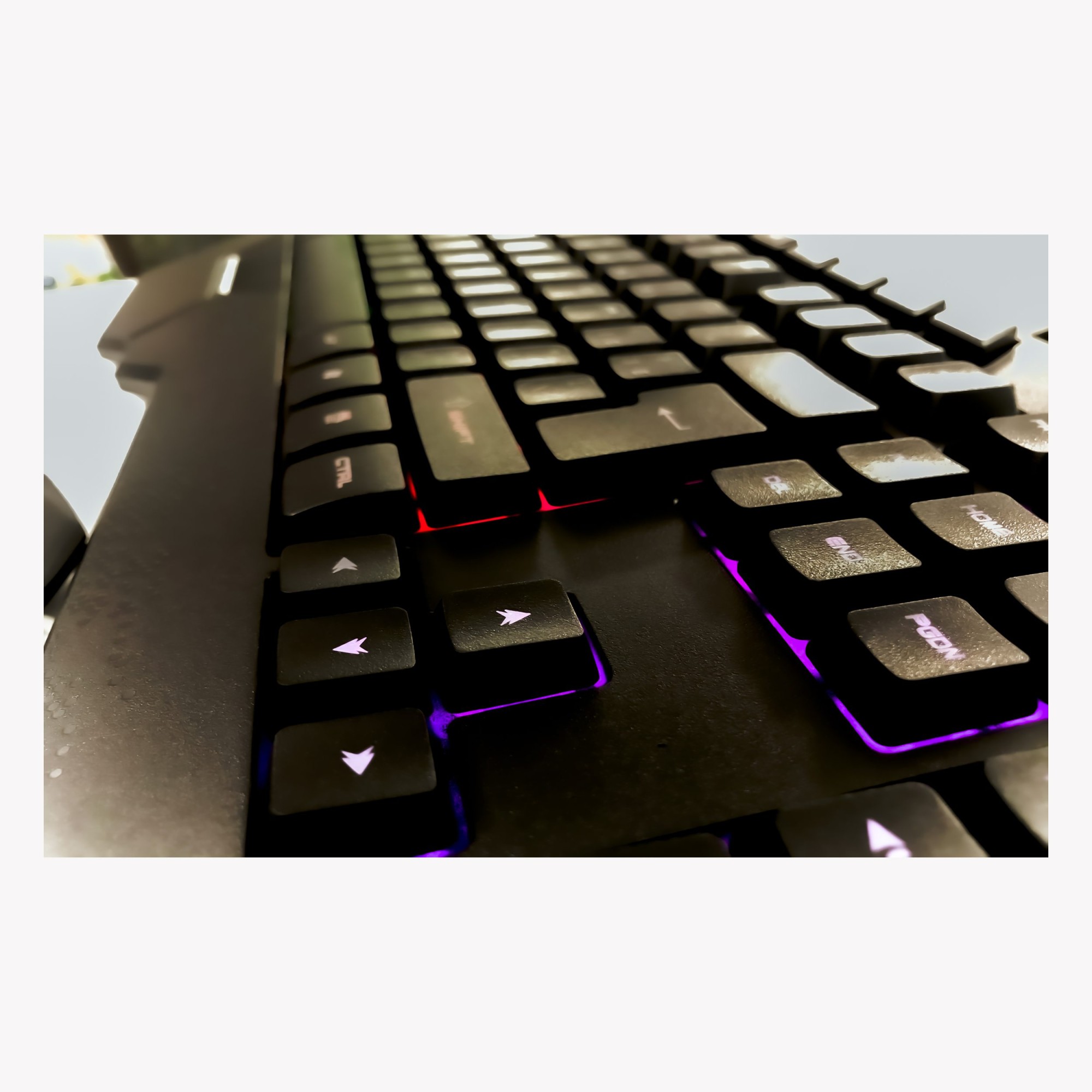 کیبورد و ماوس گیم وریتی مدل V-KB6121GCW